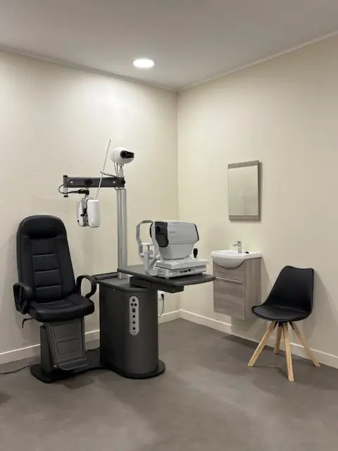 Salle d'examen de vue